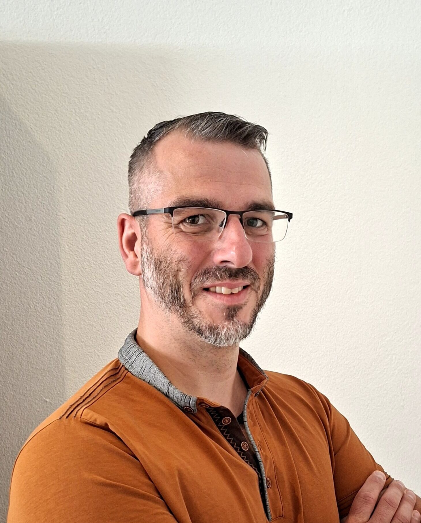 ROBERT BÖHME